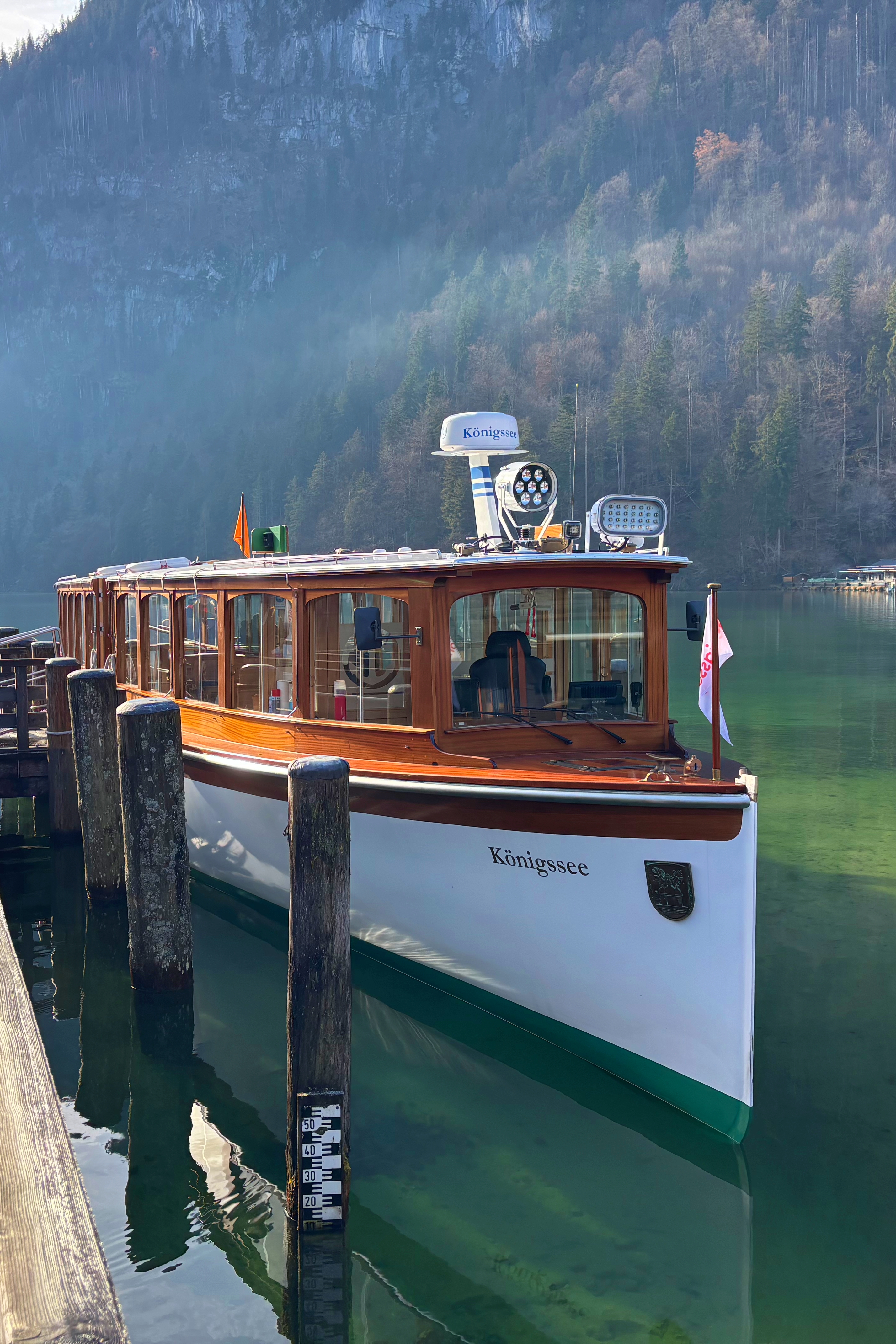 Все на борт - в страну эхо.